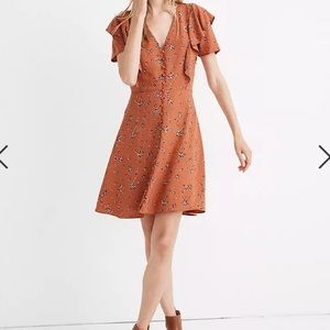 NWT Madewell Flutter-Sleeve Button Dress